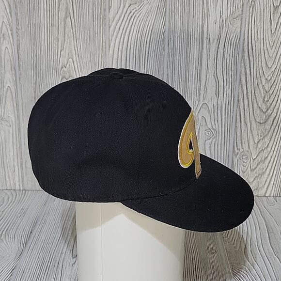 New Era 59Fifty MLB Pirates Hat, Black, Baseball Hat - Picture 2 of 9